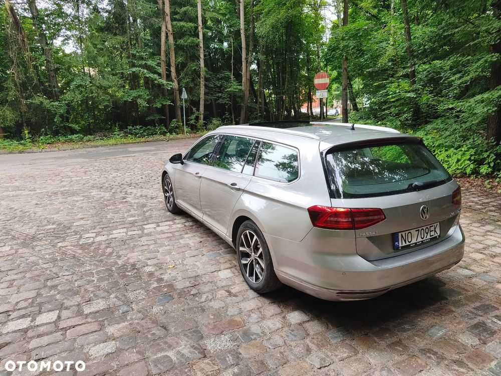 Volkswagen Passat - 3