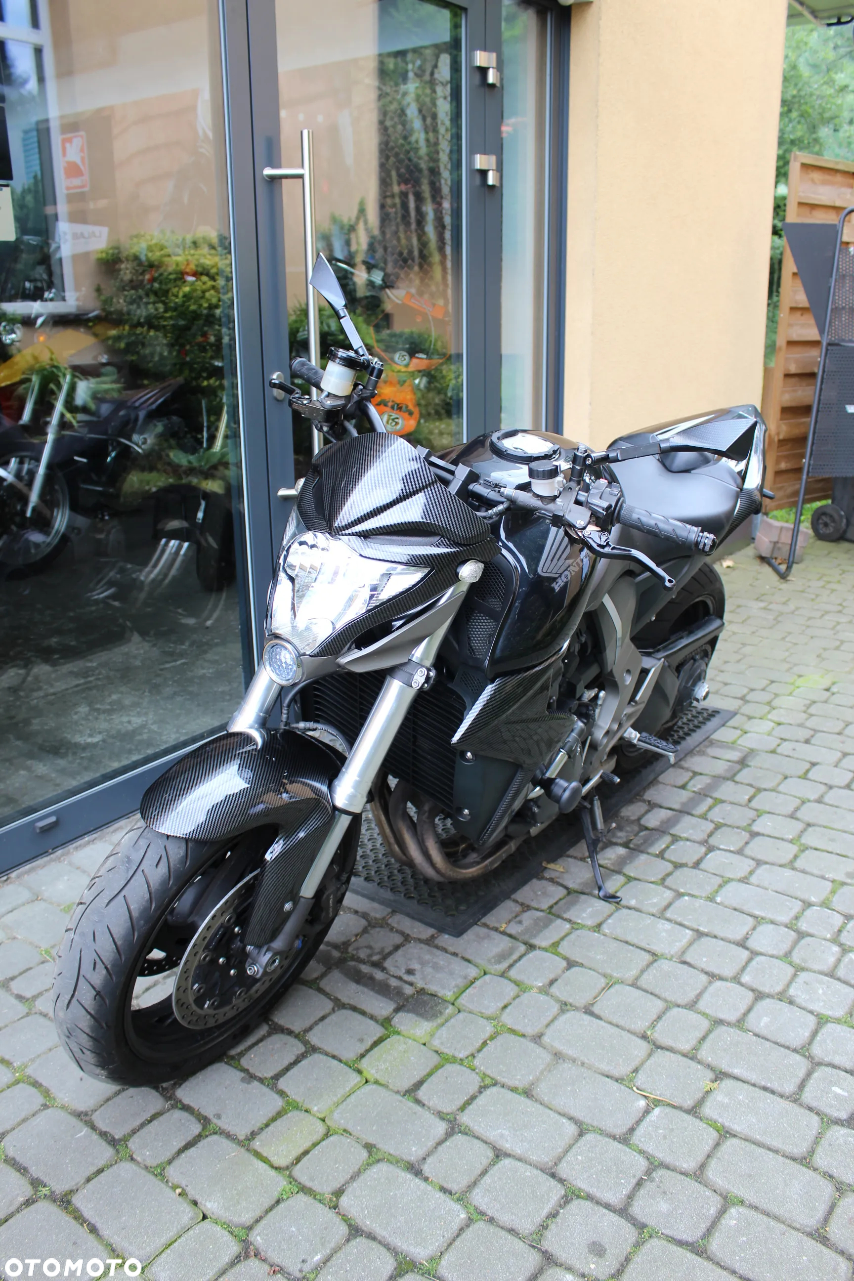 Honda CB - 6