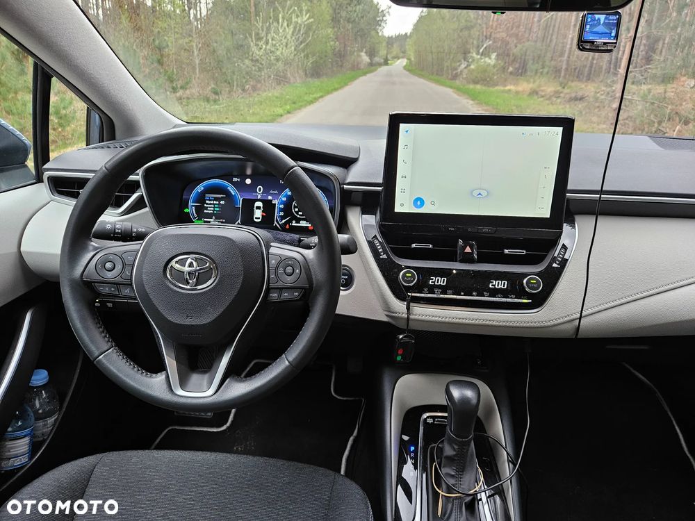 Toyota Corolla 1.8 Hybrid Style - 11