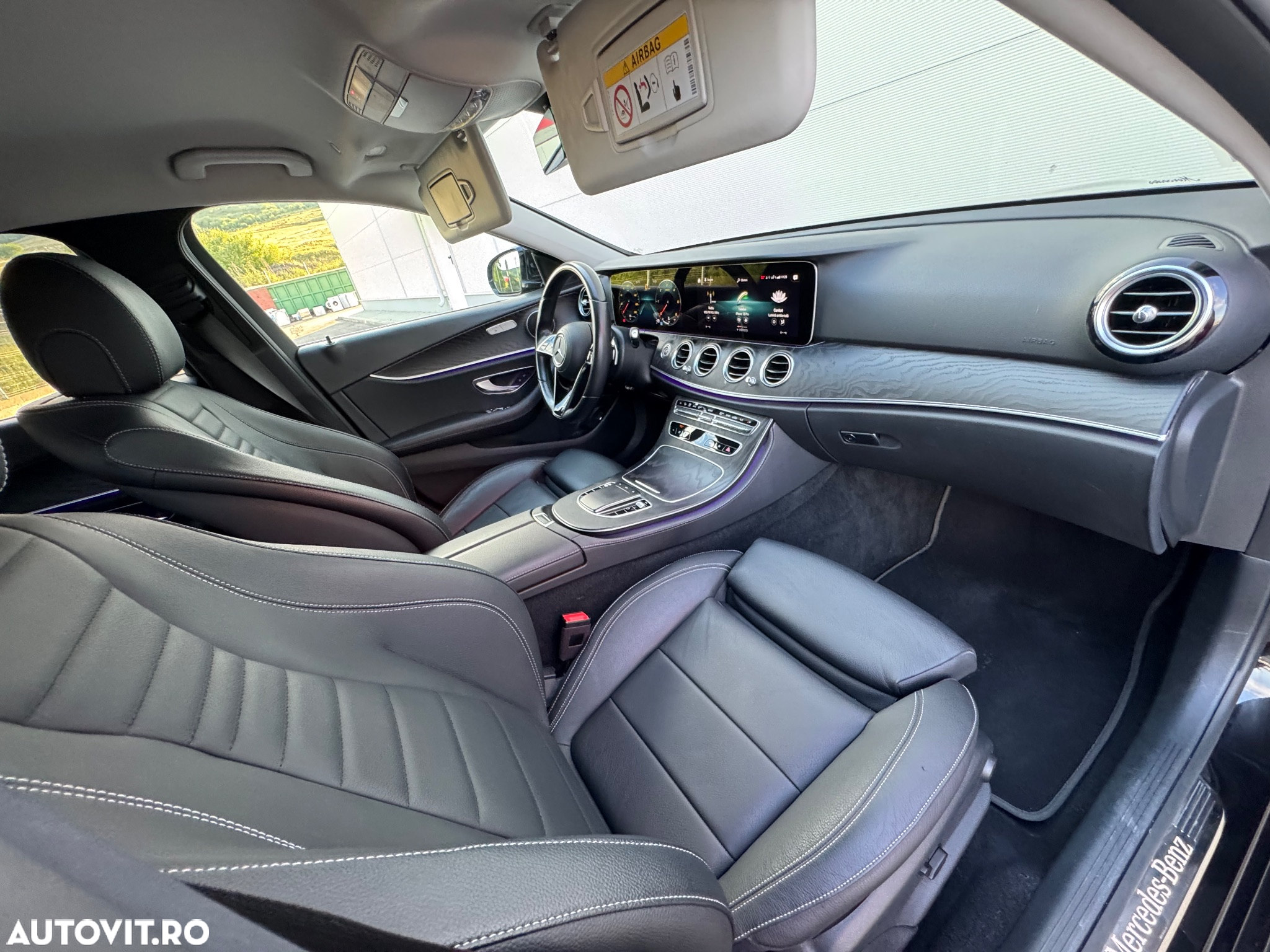 Mercedes-Benz E - 32
