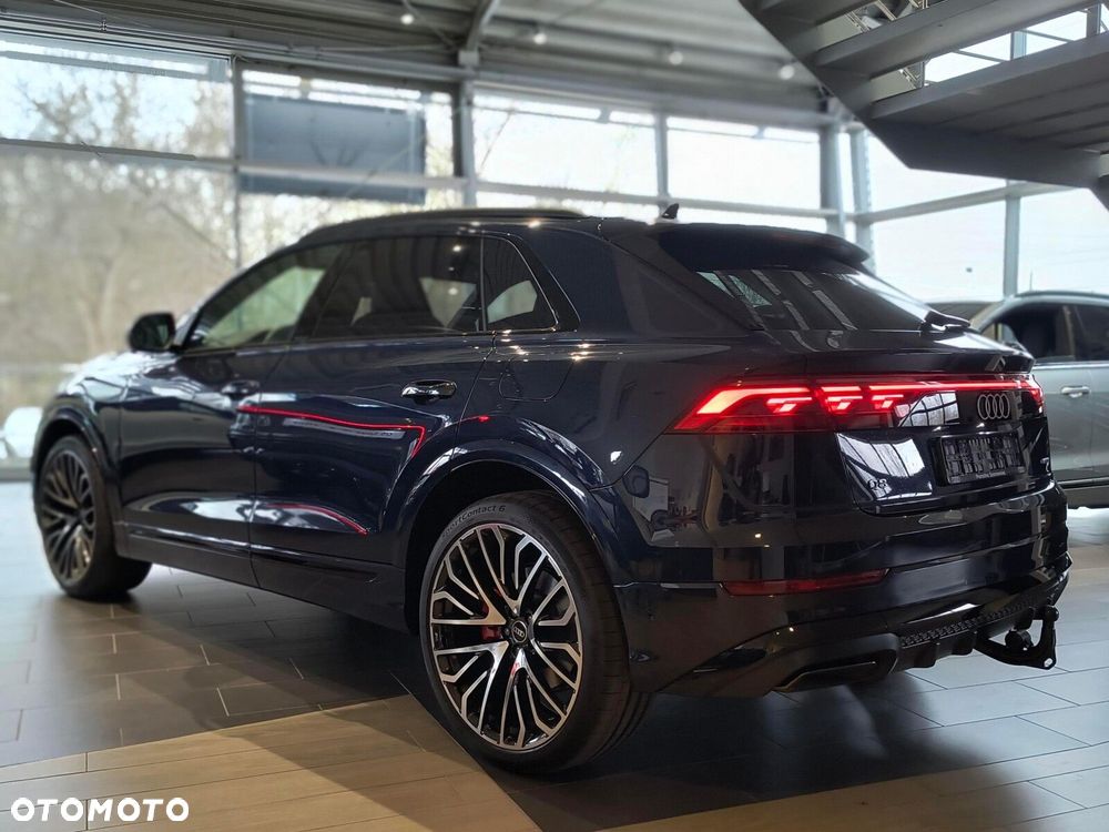 Audi Q8 - 7