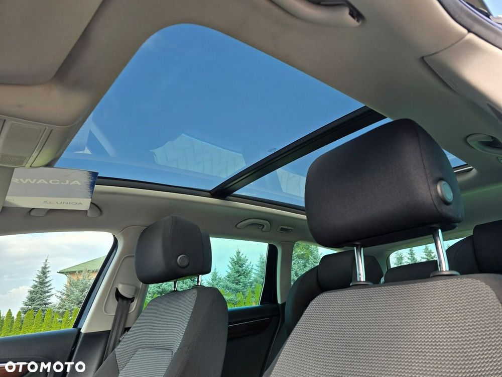 Volkswagen Passat - 19