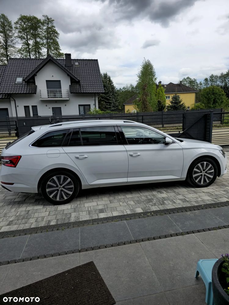 Skoda Superb 2.0 TDI SCR Ambition DSG - 7