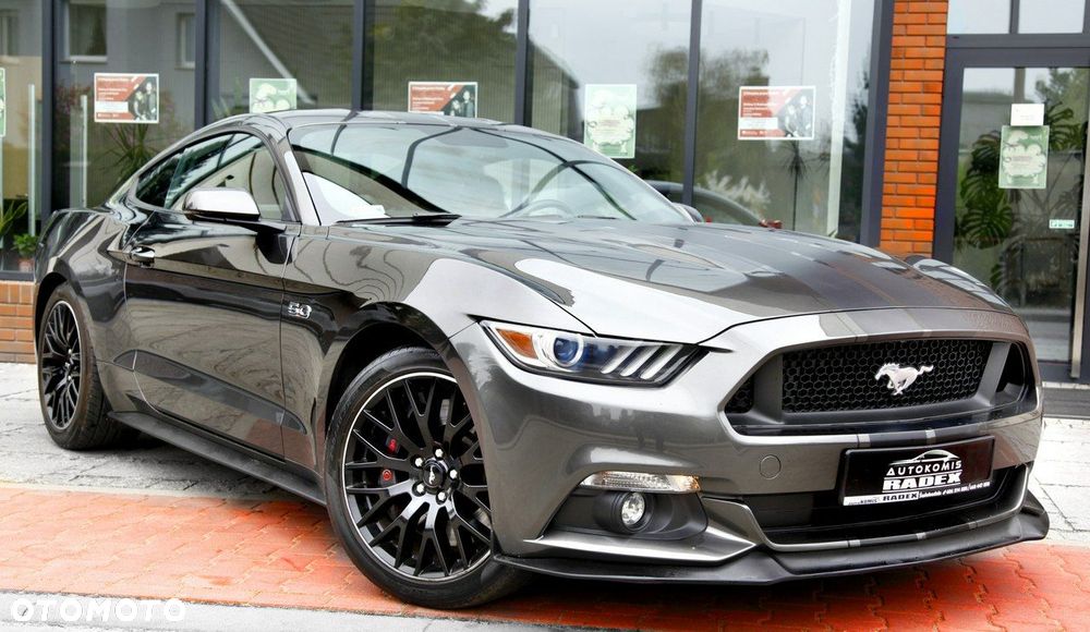 Ford Mustang - 3