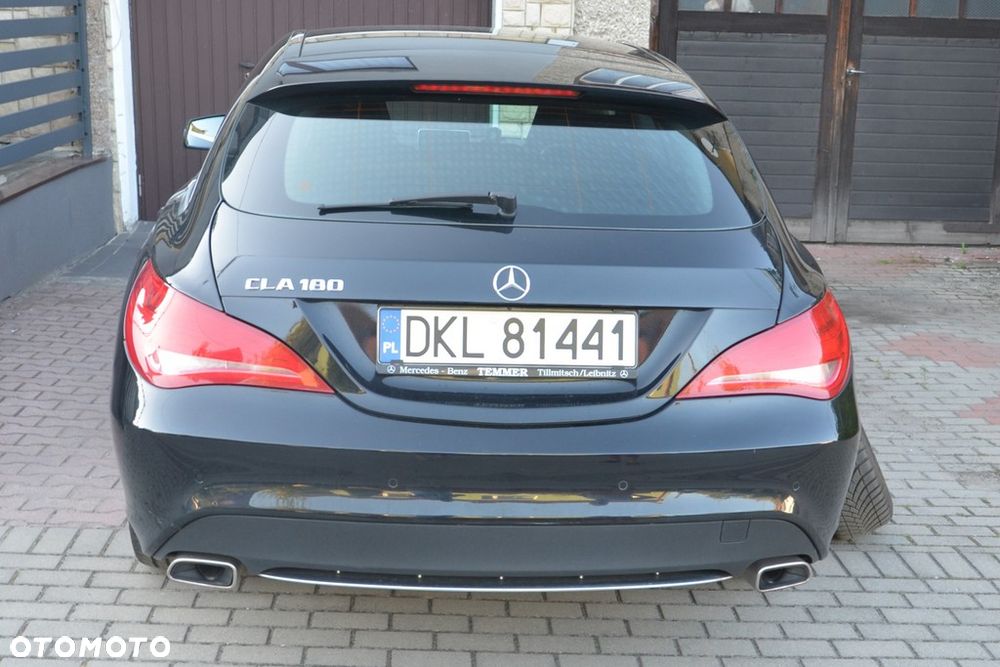 Mercedes-Benz CLA 180 - 6