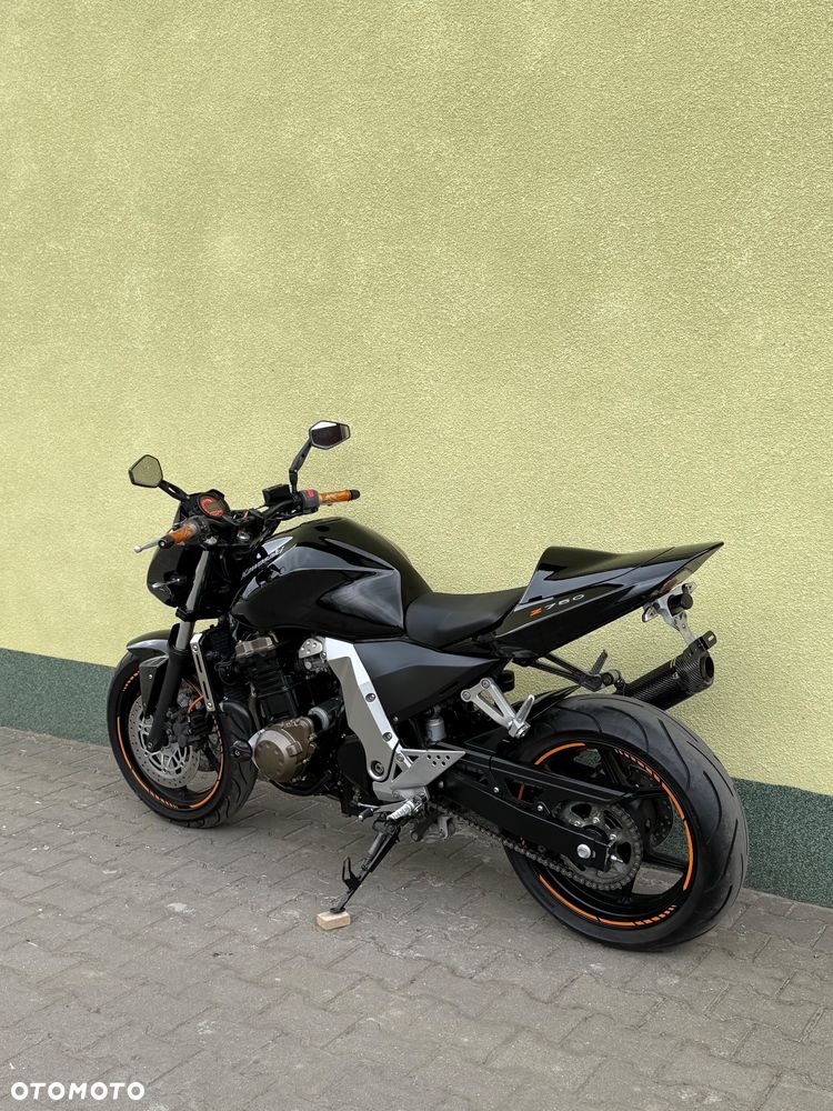 Kawasaki Z - 19
