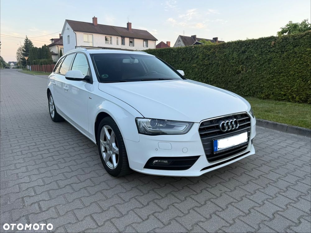 Audi A4 Avant - 1