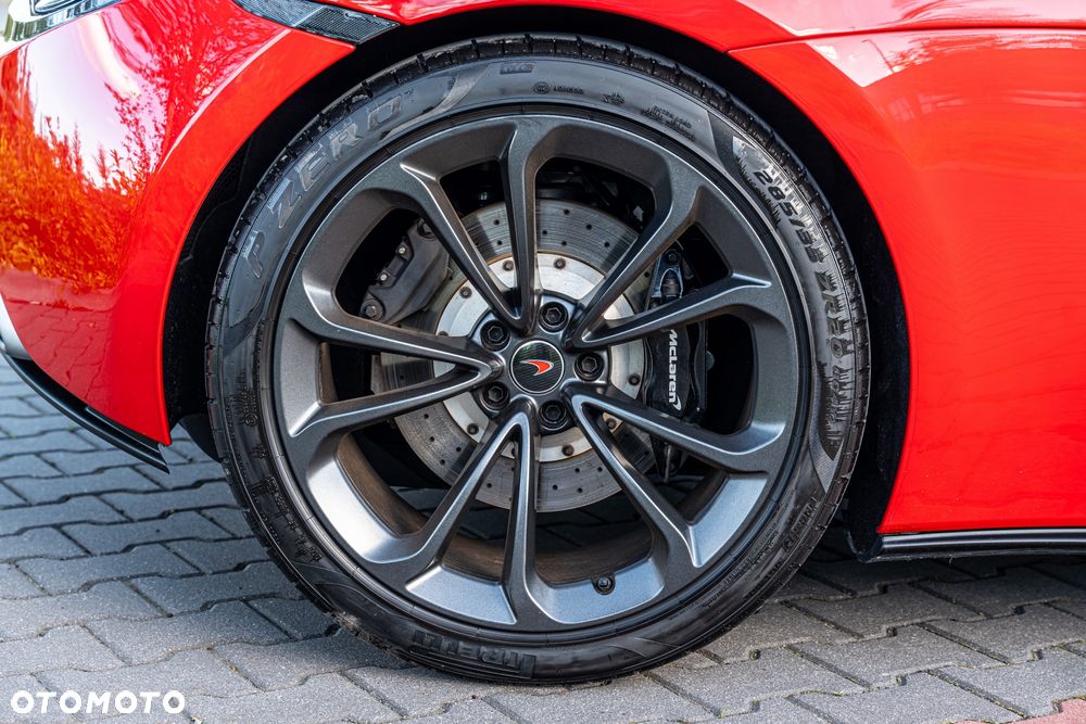 McLaren 570S Coupe Standard - 8