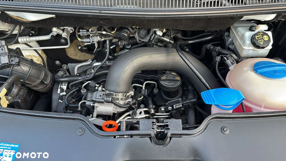 Volkswagen Transporter T5 - 22