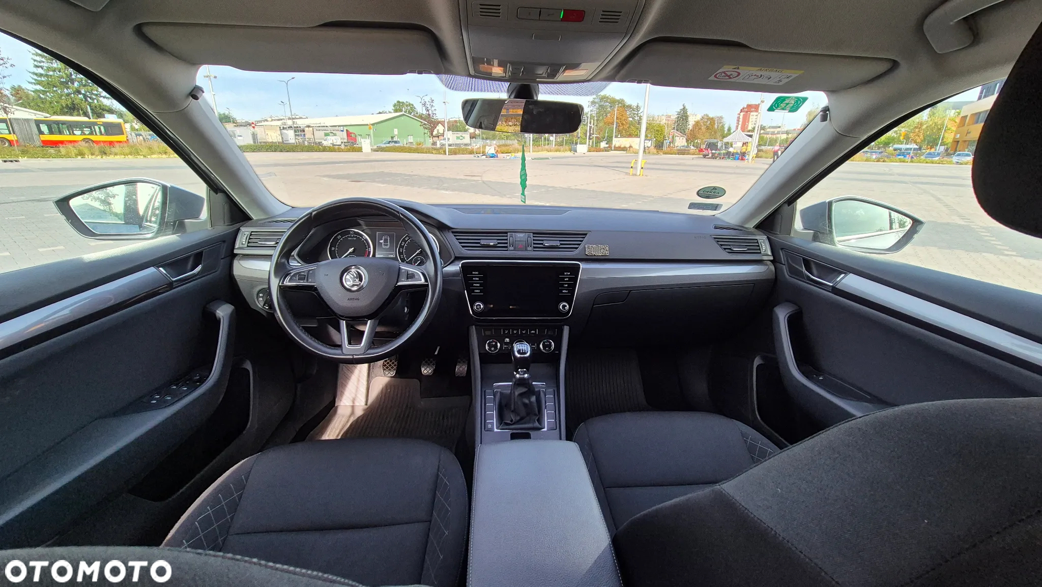 Skoda Superb 2.0 TDI Active - 14