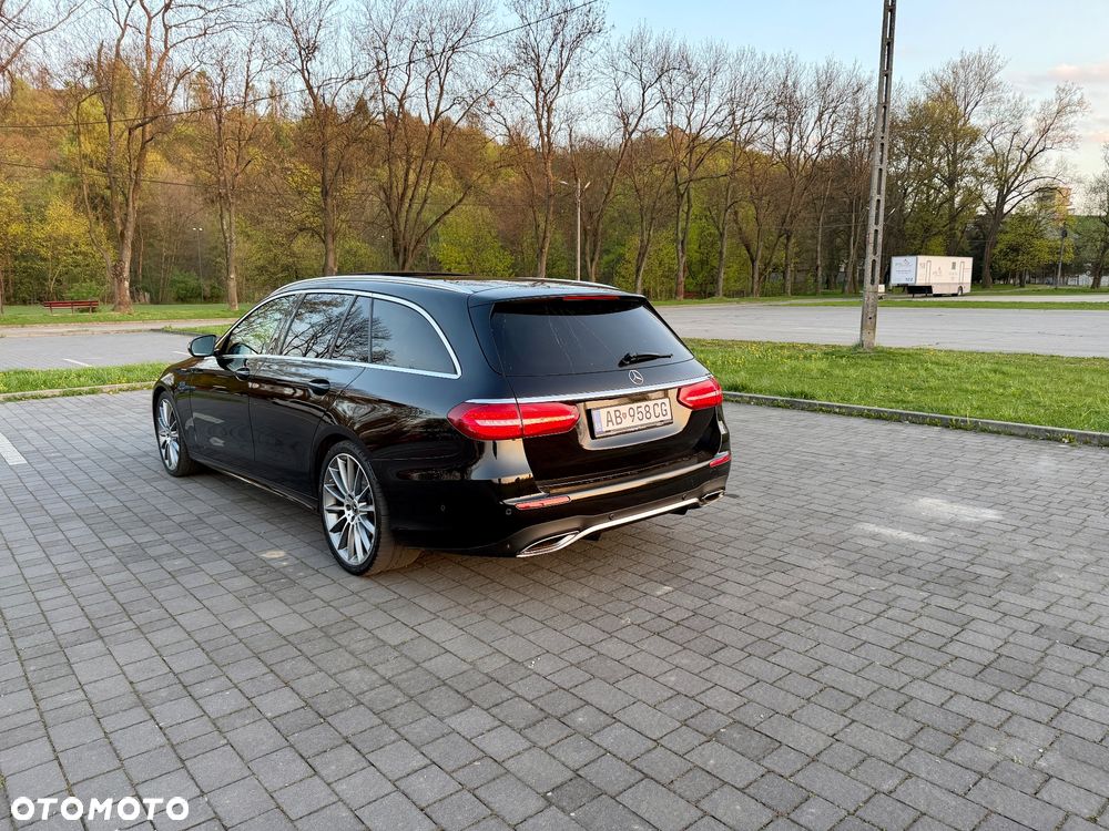 Mercedes-Benz Klasa E 450 4-Matic 9G-TRONIC - 4