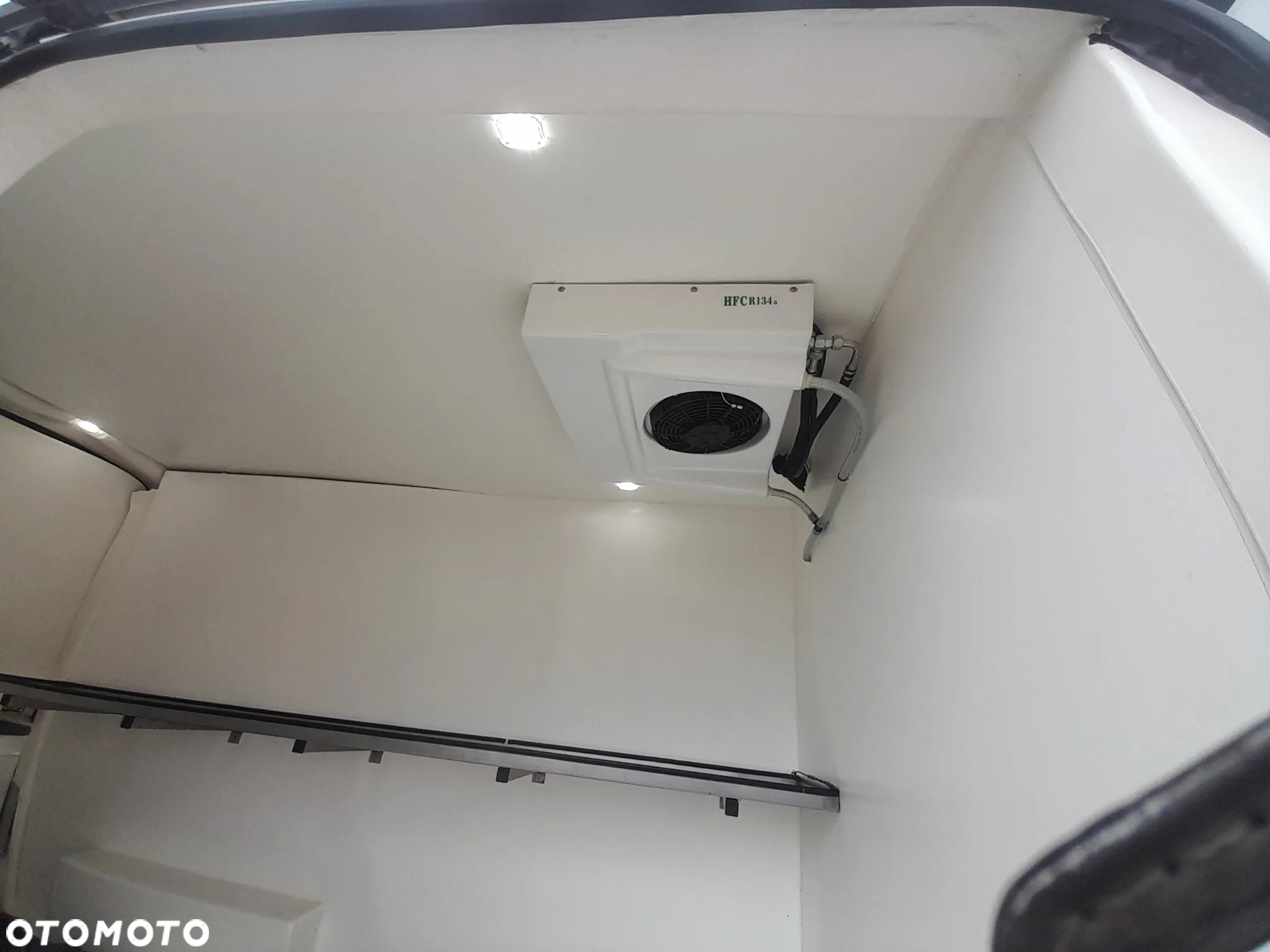 Ford Transit - 12