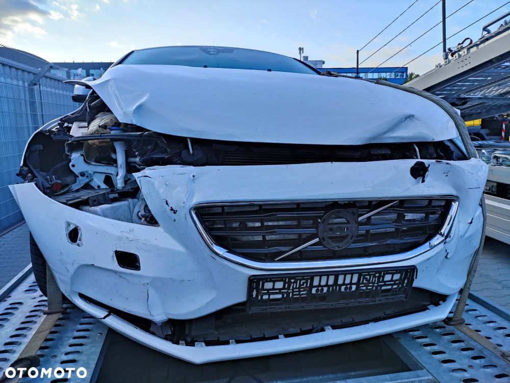 Volvo V40 D3 Kinetic - 5
