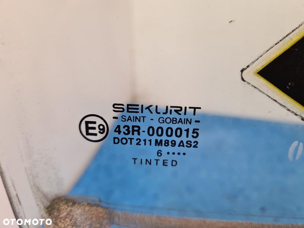 NISSAN TERRANO II LIFT SZYBA DRZWI PRZÓD PRAWA - 2