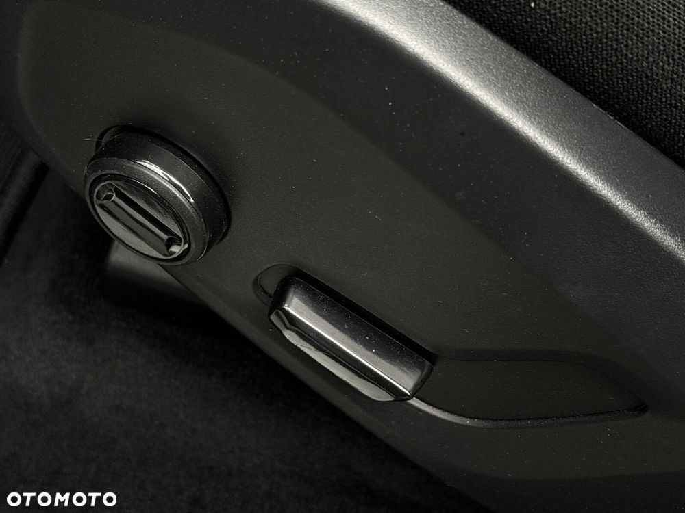 Volvo XC 60 T6 Plug-In Hybrid AWD Inscription - 21