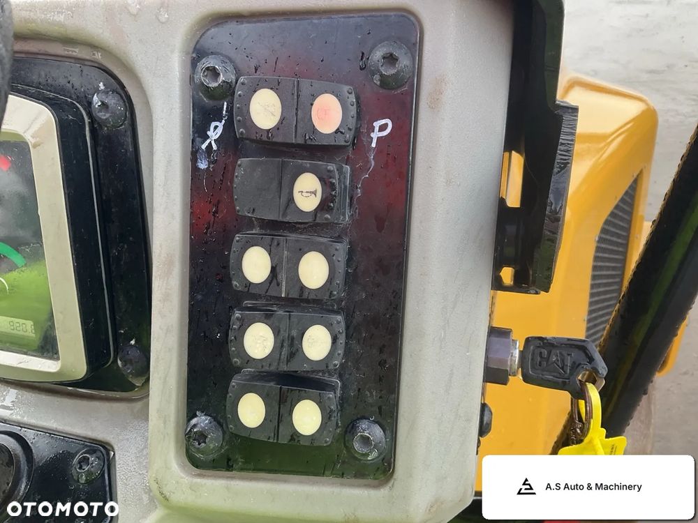 Caterpillar CB2.7 - 4