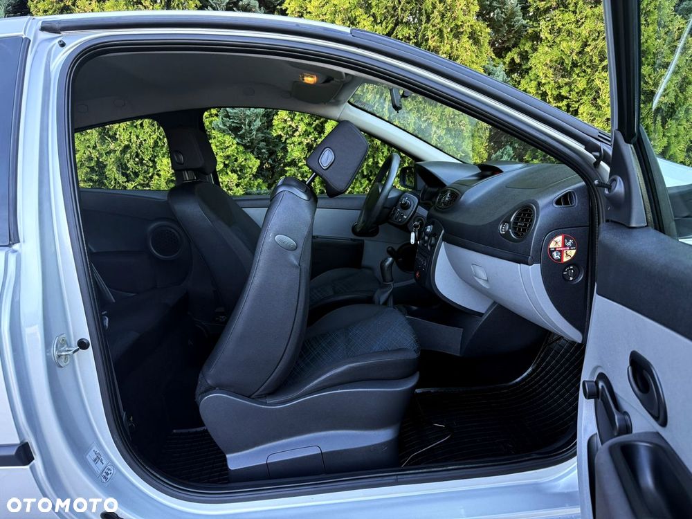Renault Clio - 34