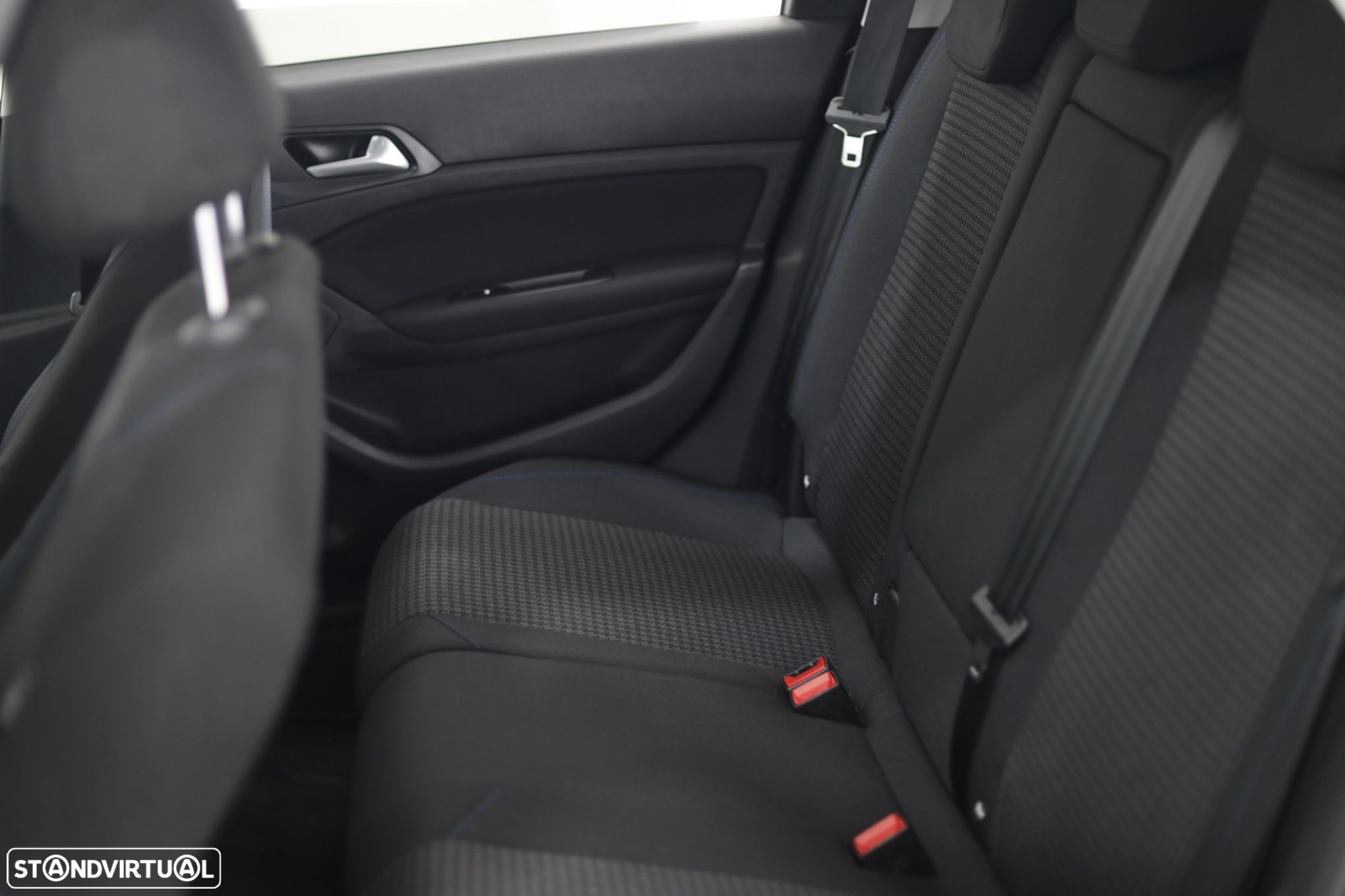 Peugeot 308 SW 1.5 BlueHDi Style - 21