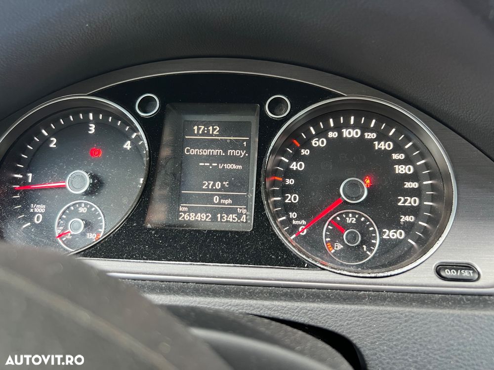 Volkswagen Passat - 10