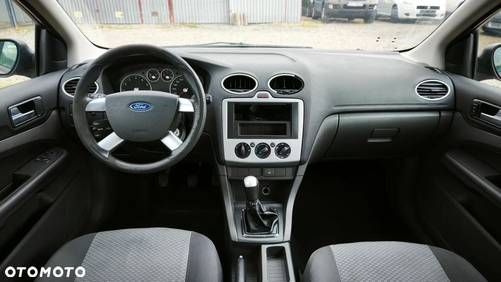 Ford Focus - 19