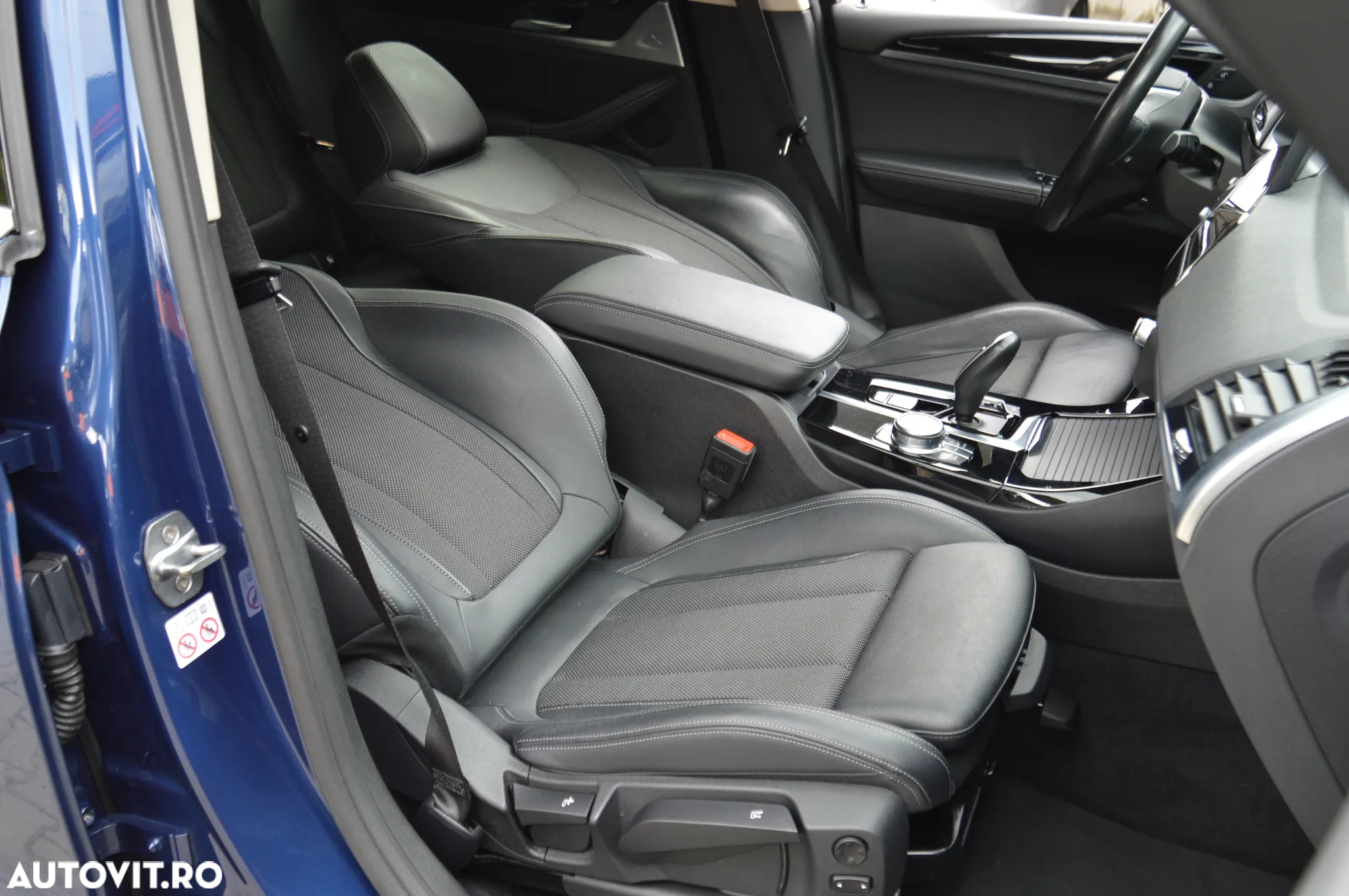 BMW X3 xDrive20d AT Luxury Line - 15