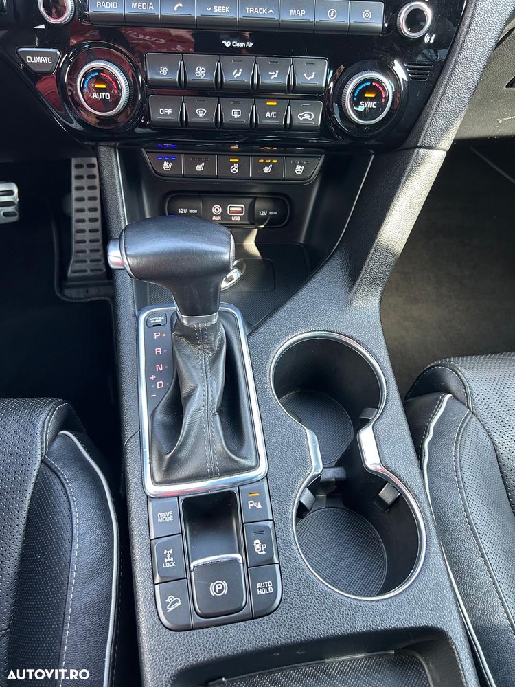 Kia Sportage 2,0 CRDI AWD Aut. GT Line - 27