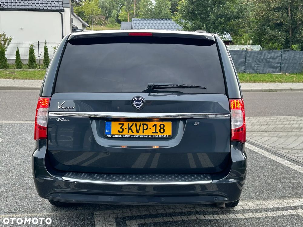 Lancia Voyager 2.8 Multijet 16v S - 9