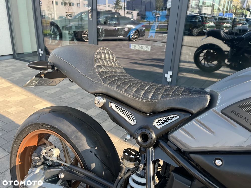 BMW R - 26