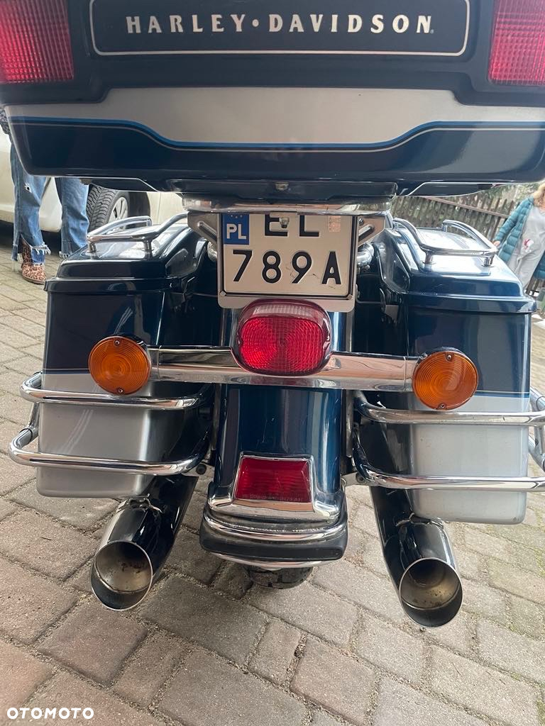 Harley-Davidson FLH Electra Glide - 2