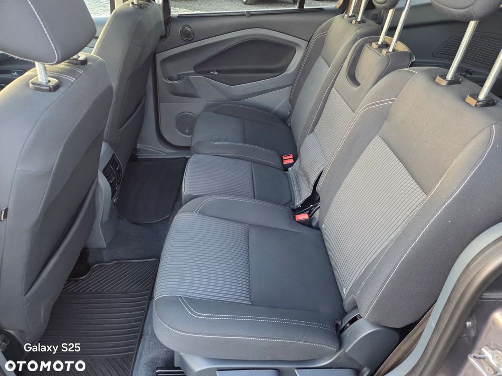 Ford Grand C-MAX 2.0 TDCi Titanium - 8