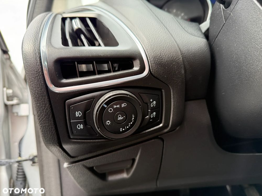 Ford Focus 1.6 TDCi Gold X - 28