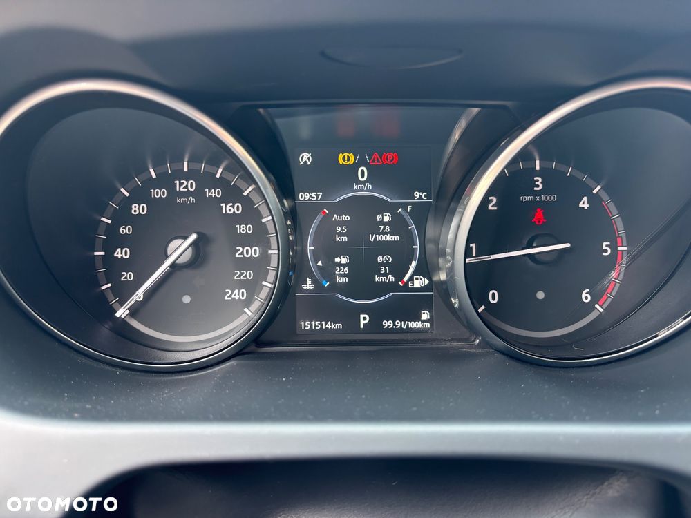 Land Rover Discovery Sport 2.0 TD4 SE - 18