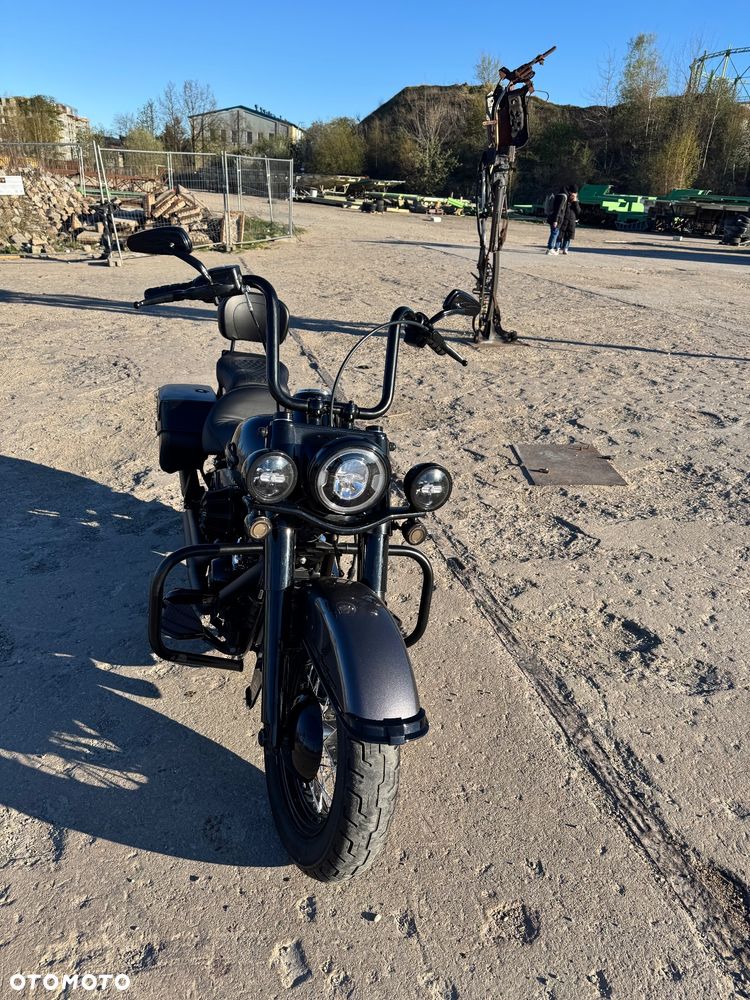 Harley-Davidson Softail Heritage Classic - 22