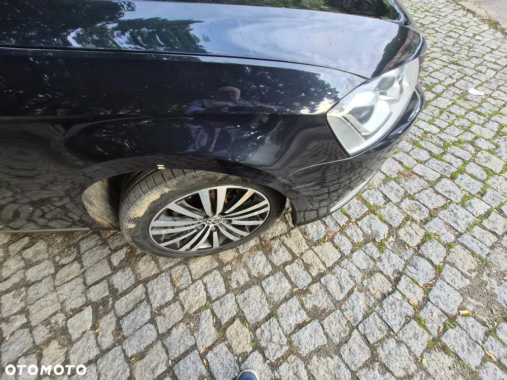 Volkswagen Passat 2.0 TDI 4Mot Highline DSG - 13