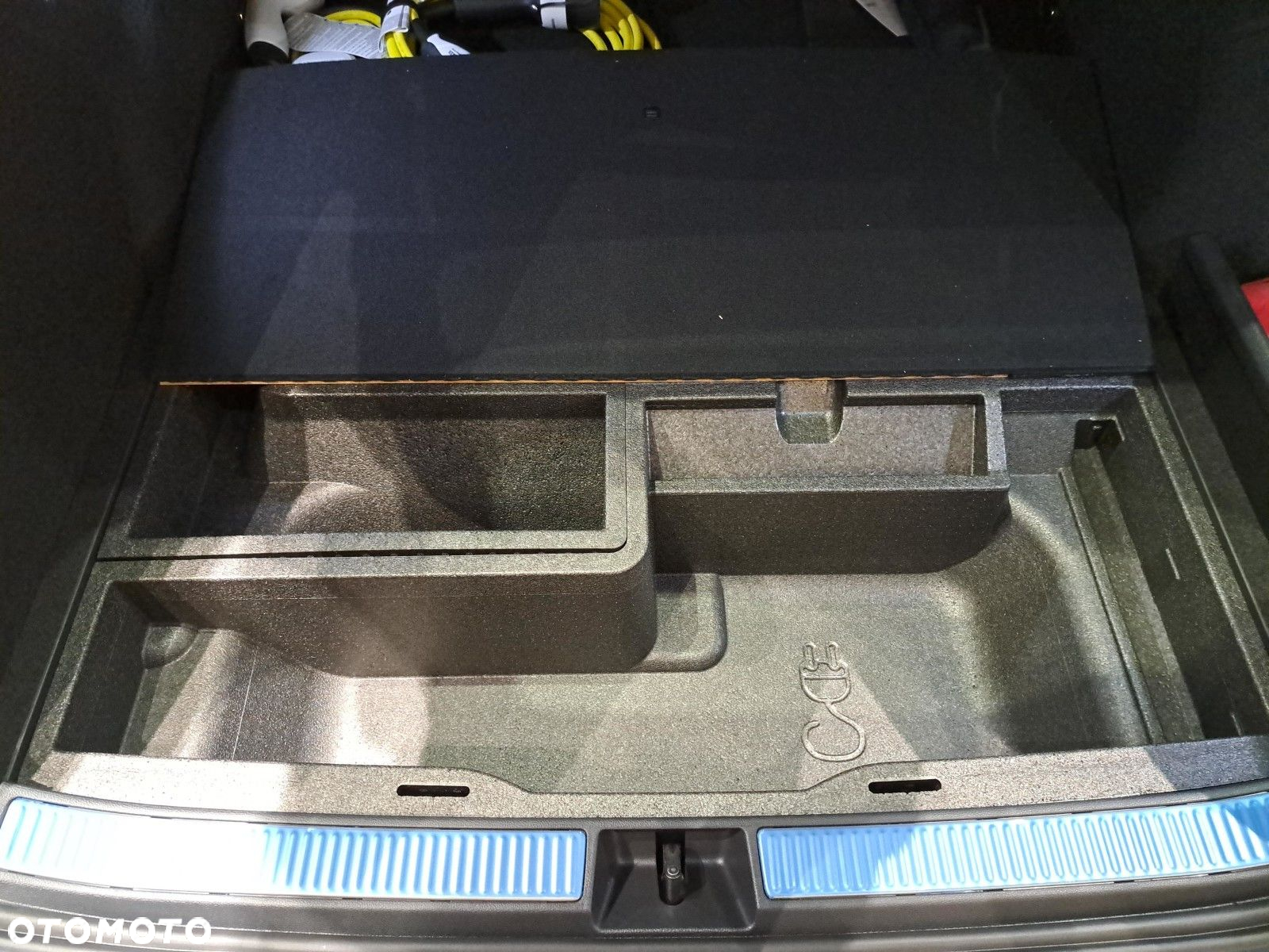 Volkswagen Passat - 11