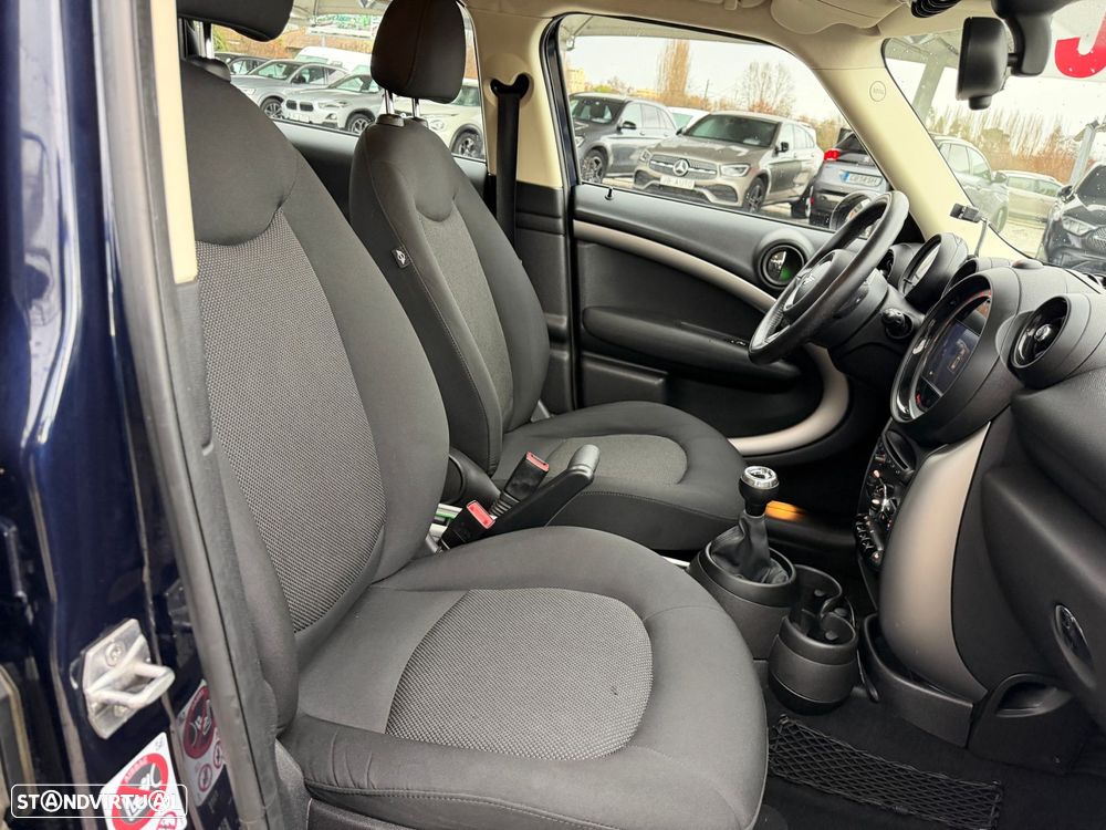 MINI Countryman One - 11