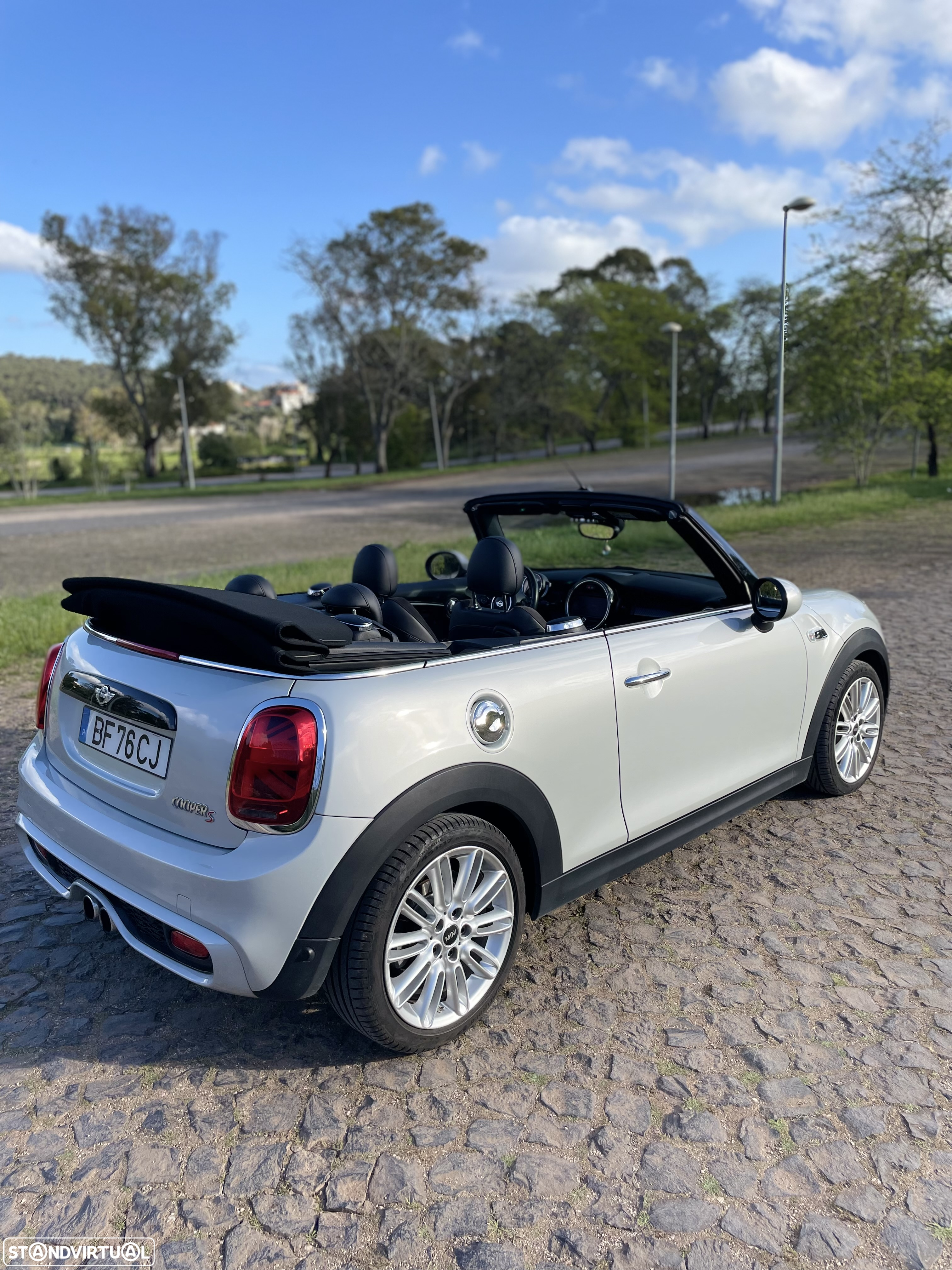 MINI Cabrio Cooper S - 2