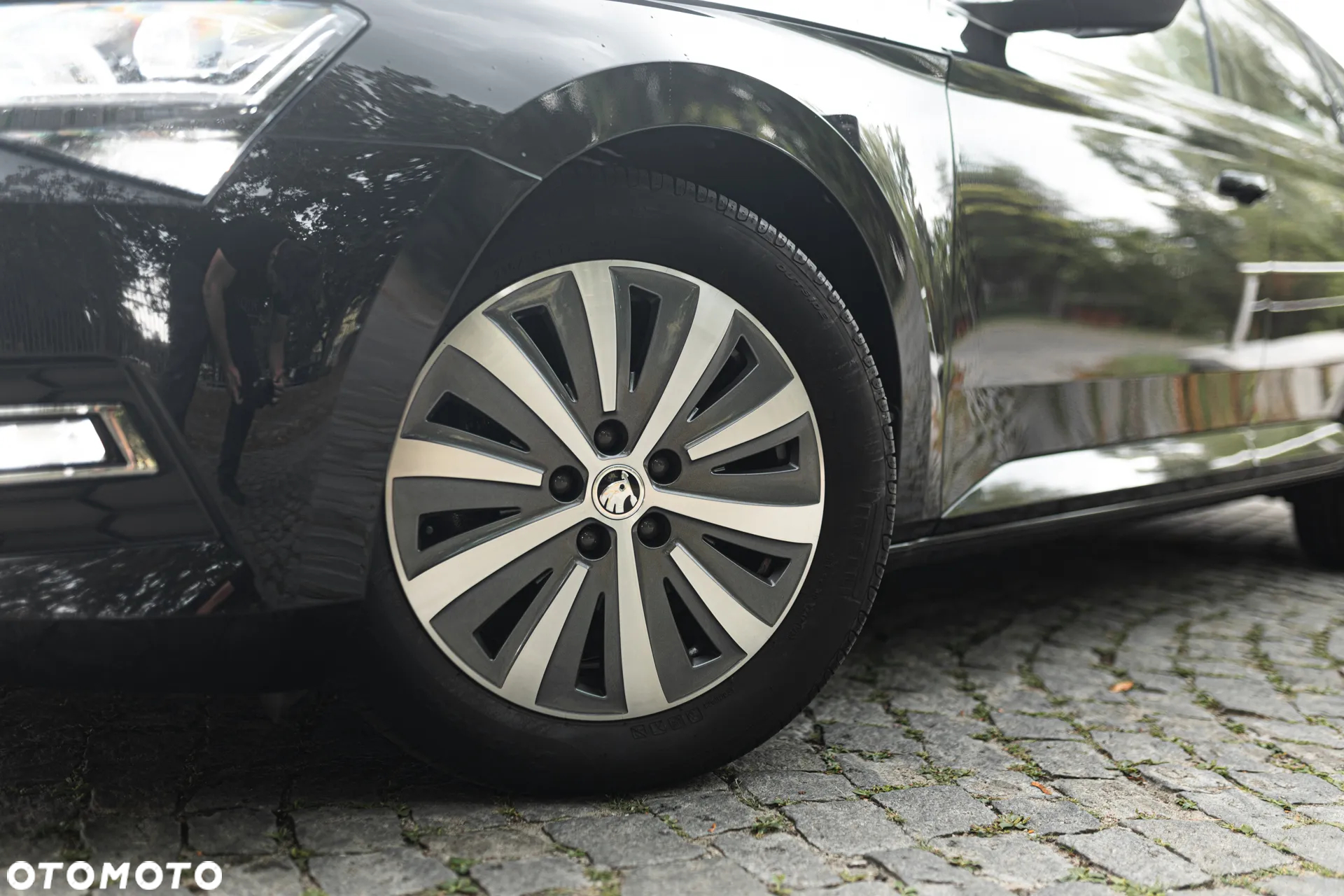 Skoda Superb 2.0 TDI SCR Style DSG - 3