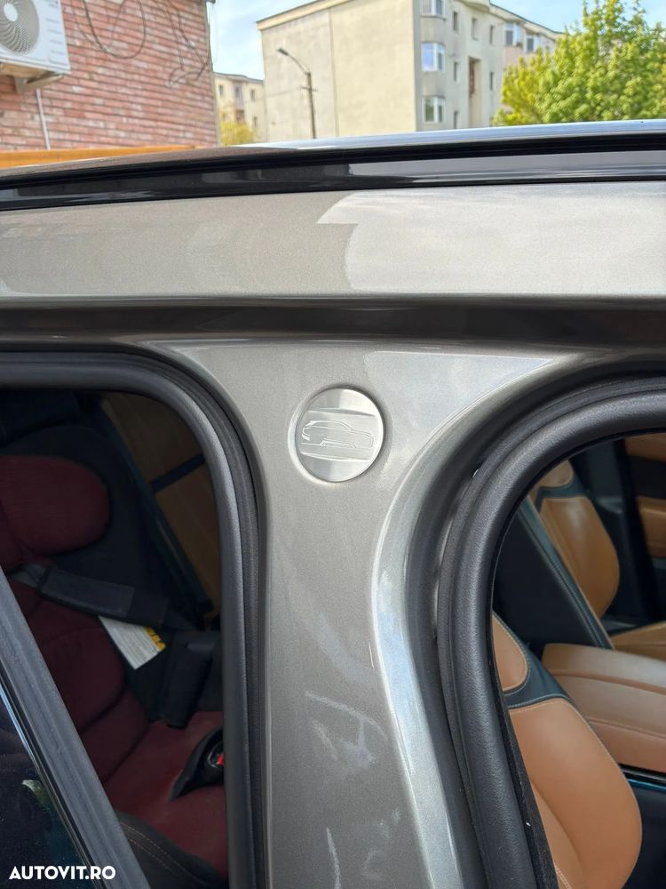 Land Rover Range Rover Velar 3.0 P400 MHEV Dynamic SE - 3