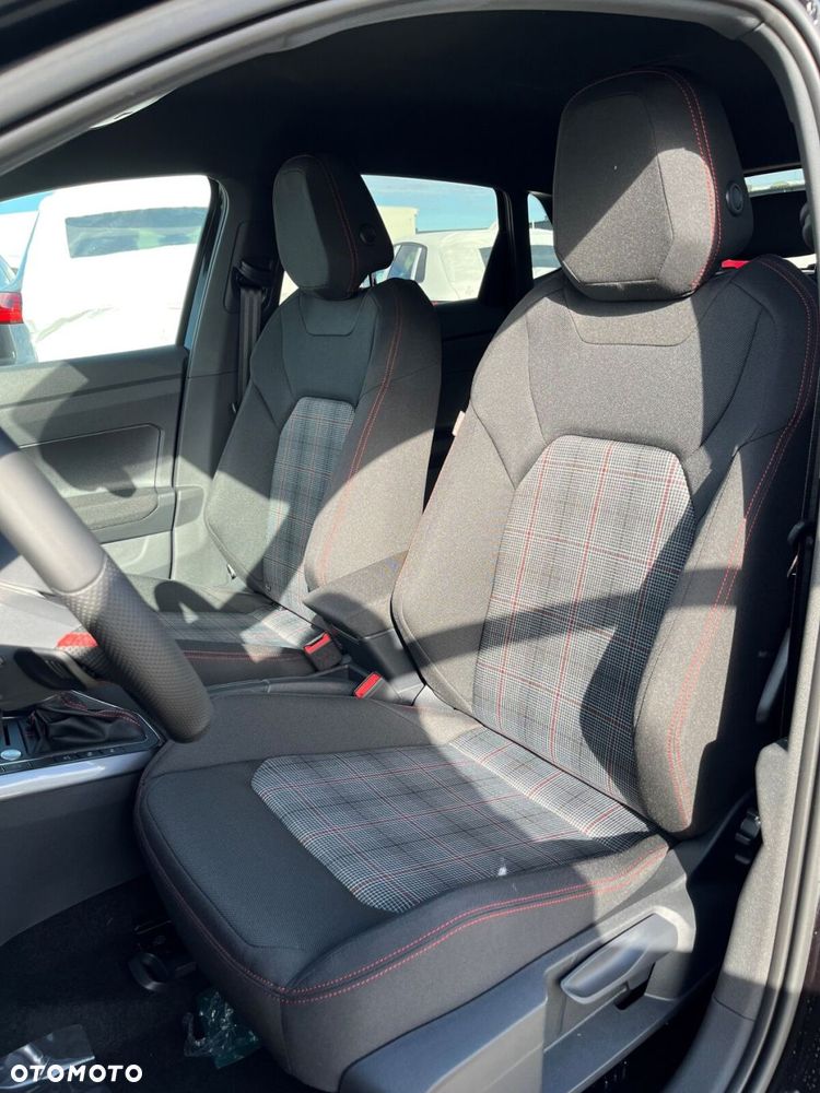 Volkswagen Polo 2.0 TSI GTI DSG - 8