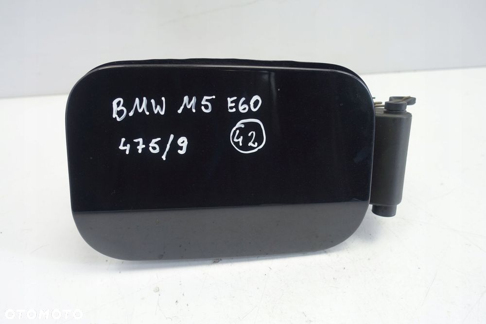 BMW E60 M5 5.0 V10 KLAPKA PALIWA wlewu 479/6 - 11