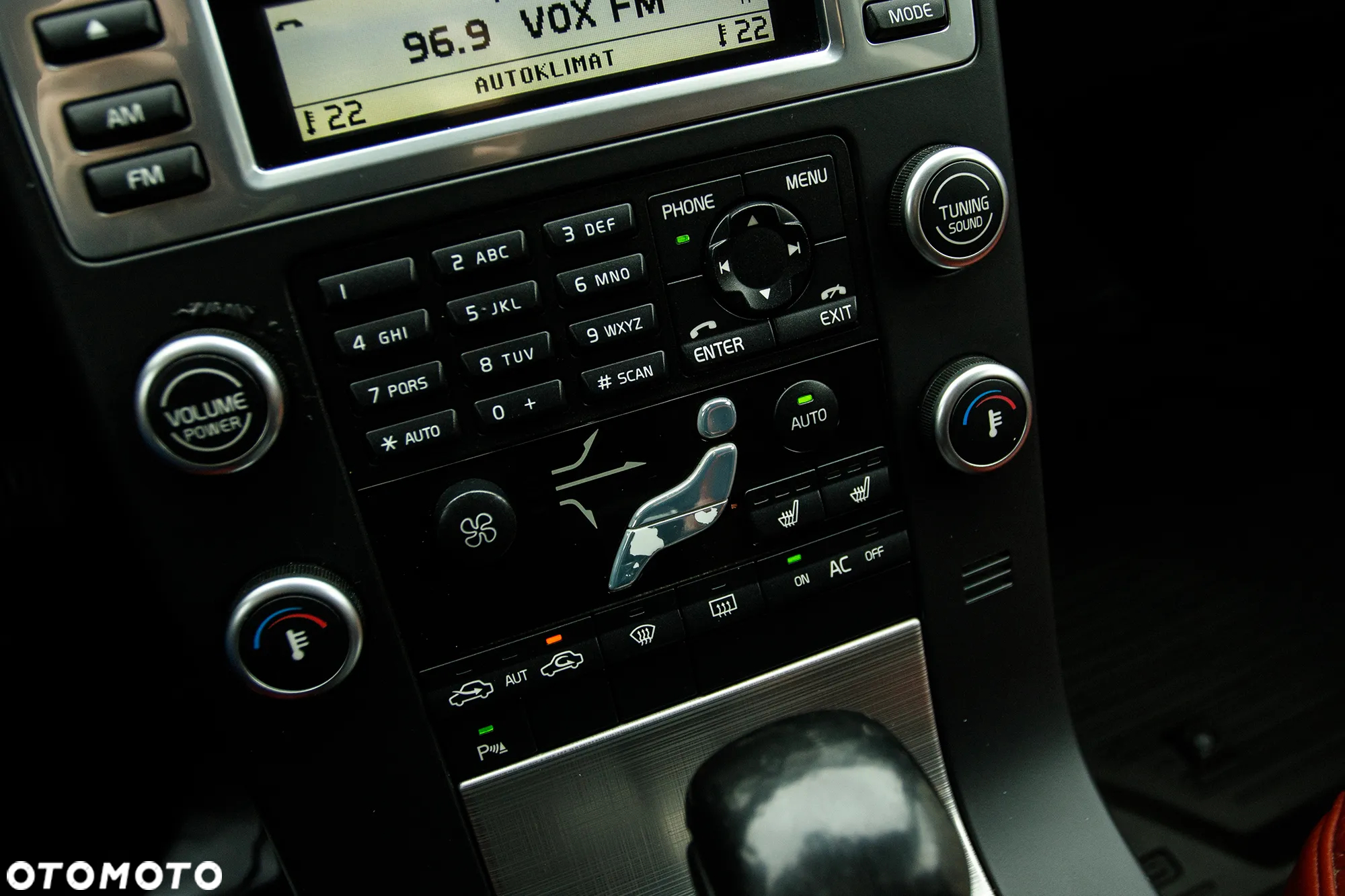 Volvo V70 2.5T Summum - 17