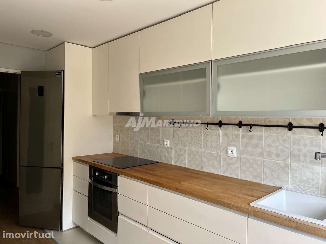 T3 Mobilado com Garagem, Zona Monte Burgos - Grande imagem: 5/24