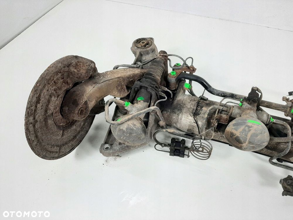 CITROEN C5 I 3.0 v6 02R BELKA OS TYL KOMPLETNA 527263 - 9