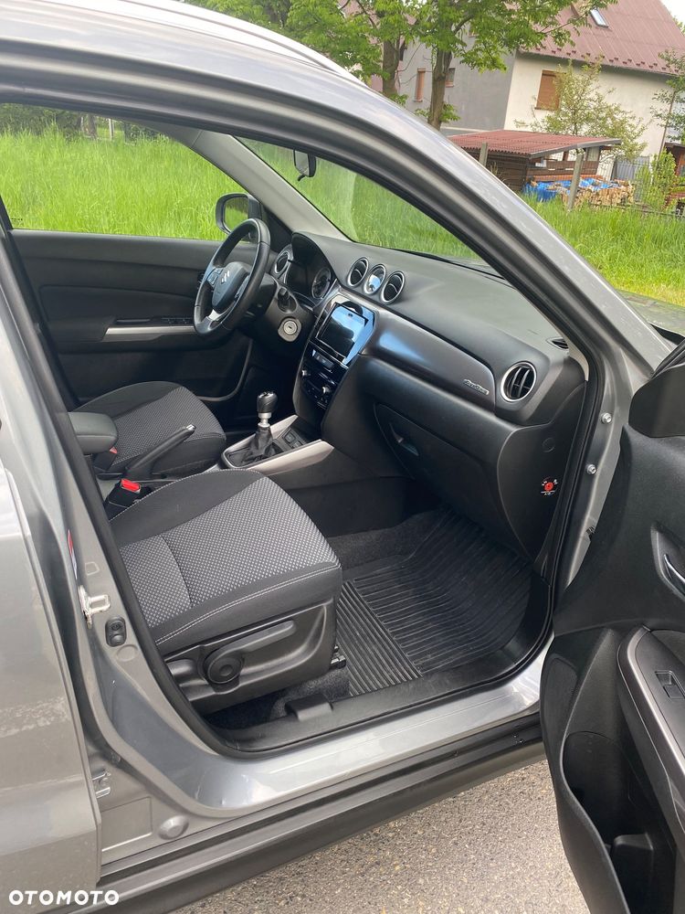 Suzuki Vitara 1.4 Boosterjet Elegance 4WD - 11