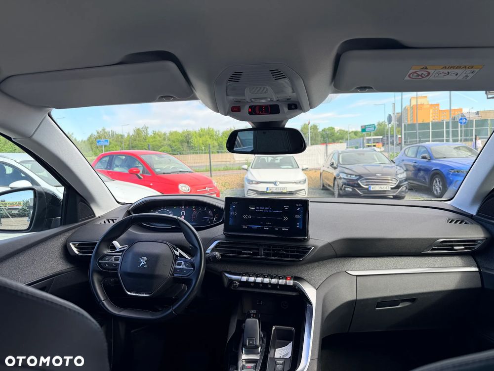 Peugeot 3008 1.5 BlueHDi Allure S&S EAT8 - 17
