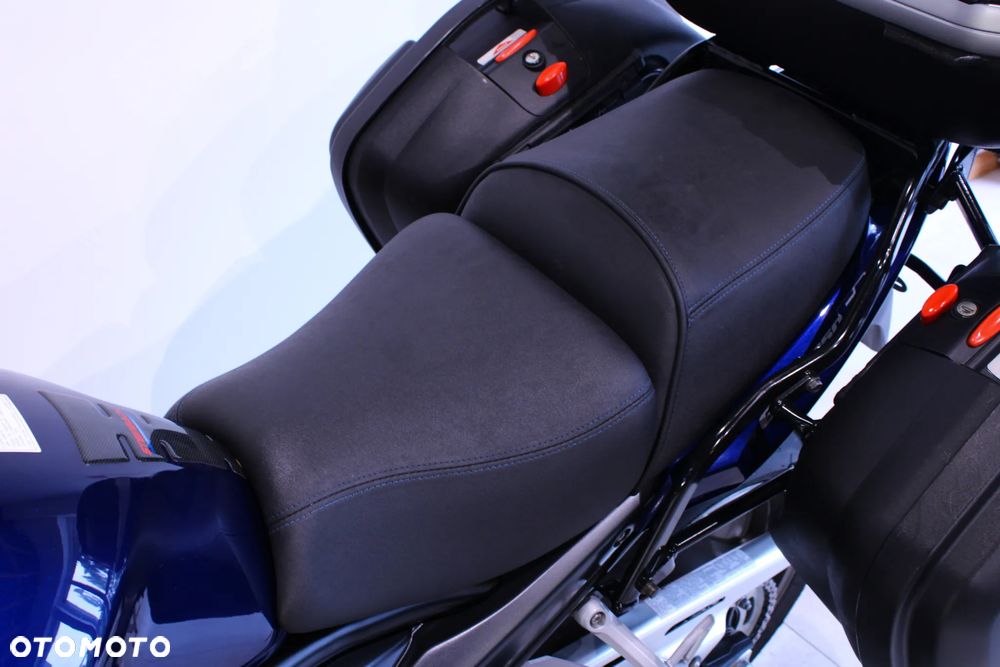 Suzuki GSX - 11