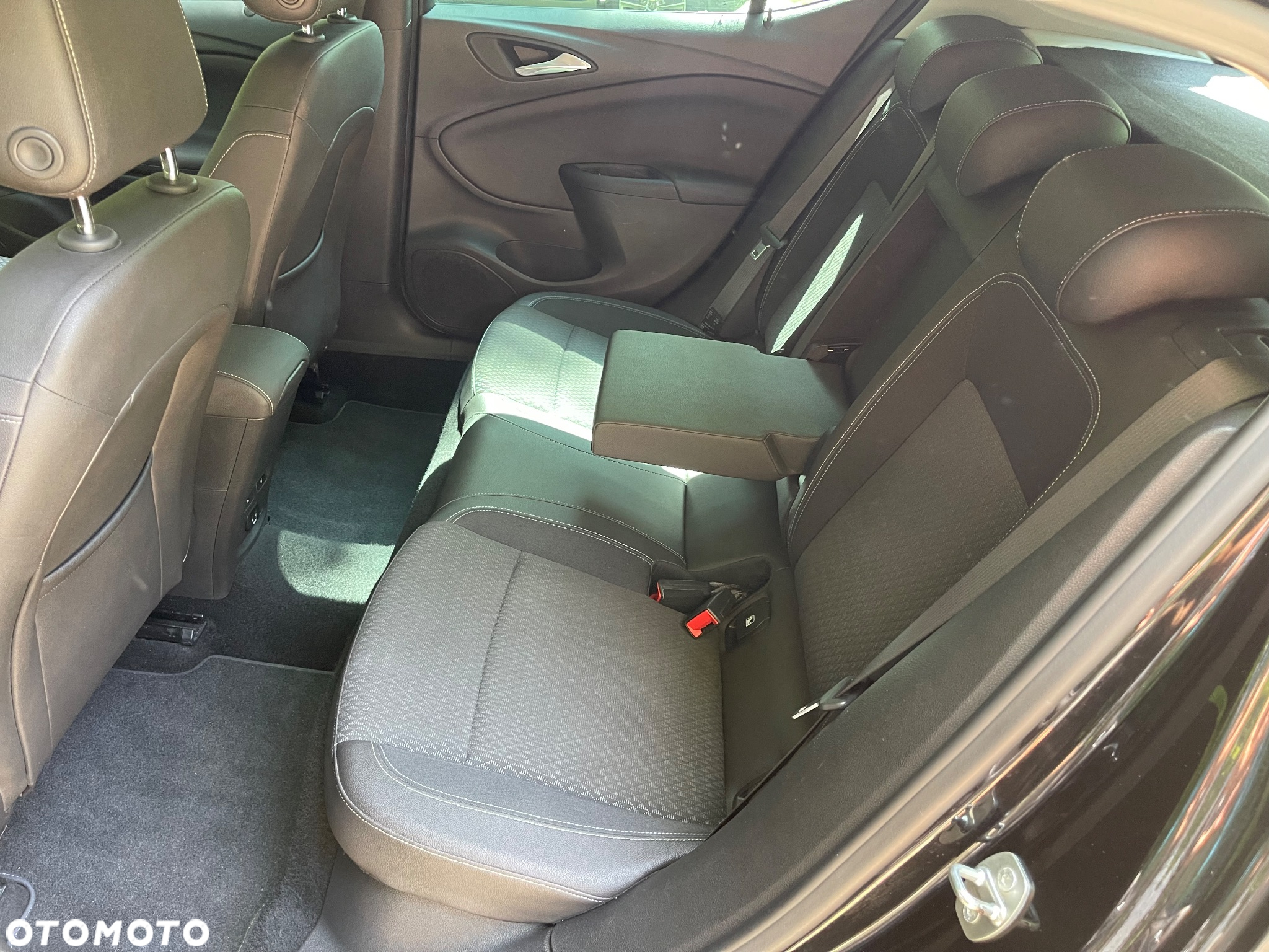Opel Astra 1.4 Turbo Dynamic - 7
