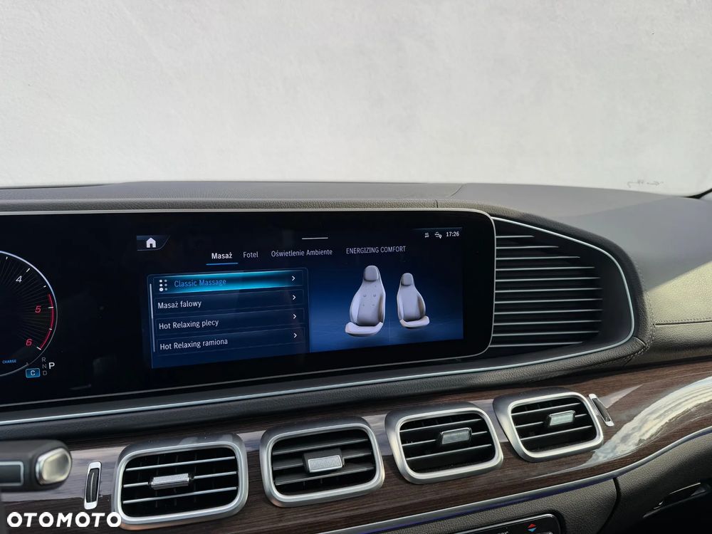 Mercedes-Benz GLS - 19