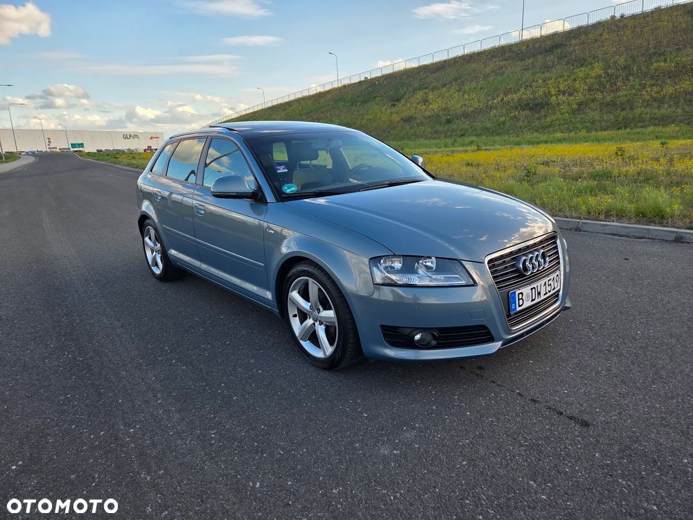 Audi A3 Sportback 1.8 TFSI S line Sportpaket Plus - 1